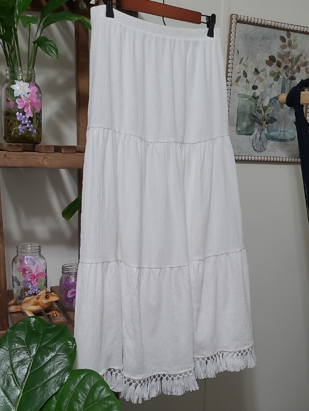 White Crinkle Crepe Fully Lined Maxi Skirt - Picture 10 of 11